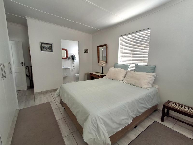 3 Bedroom Property for Sale in Britannia Bay Western Cape